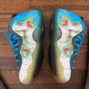 Weatherman Foamposite